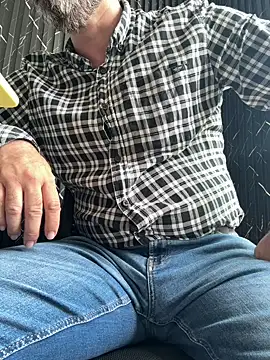 Maxi TheBigDaddy online show from June 26, 2026, 2:43 pm