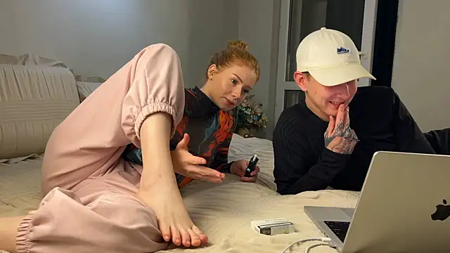 Snapshot of Jaquesxxx chatting on December 3, 2025, 10:19 pm Jaquesxxx online show from December 3, 2025, 10:19 pm