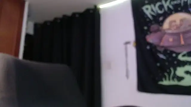 shy katy  online show from December 18, 2024, 10:46 pm