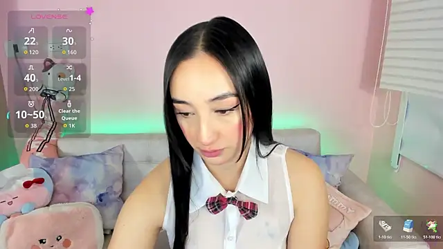 tinysara online show from March 11, 2026, 4:24 pm