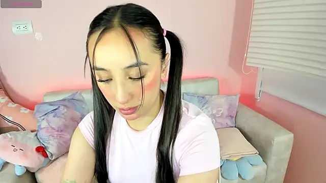 Snapshot of tinysara chatting on June 21, 2026, 4:20 pm tinysara online show from June 21, 2026, 4:20 pm