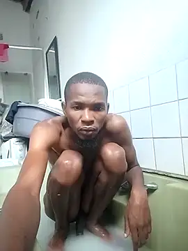 Snapshot of thegoodHost999 chatting on February 2, 2025, 8:24 am thegoodHost999 online show from February 2, 2025, 8:24 am