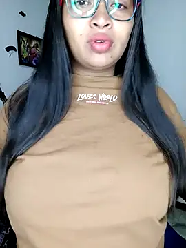 Snapshot of chalohott chatting on July 21, 2026, 11:34 am chalohott online show from July 21, 2026, 11:34 am