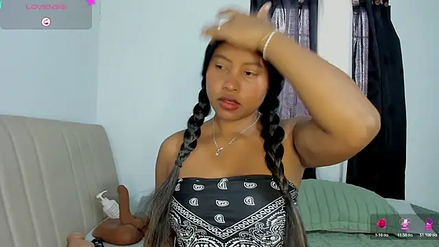 lunahot  07 online show from July 31, 2026, 2:05 pm