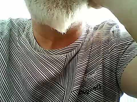 xcimeru online show from May 19, 2026, 1:39 pm