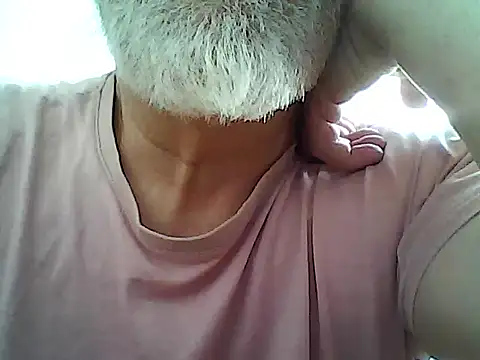xcimeru online show from June 5, 2026, 2:56 pm