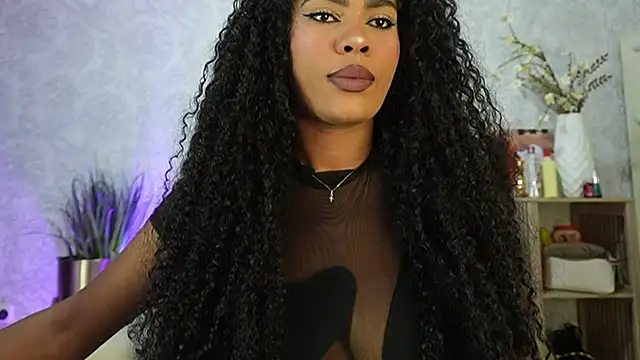HOTBLACKANDWHITE2 online show from May 13, 2026, 3:04 am
