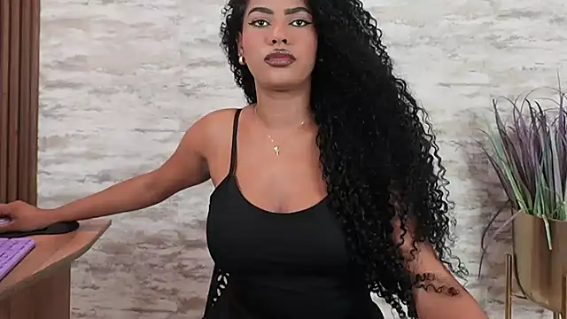 HOTBLACKANDWHITE2 online show from July 22, 2026, 5:43 am