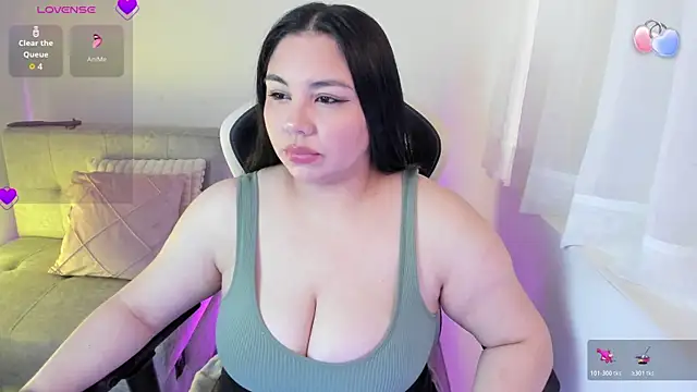 Snapshot of ambar-wells chatting on July 21, 2026, 4:53 pm ambar-wells online show from July 21, 2026, 4:53 pm