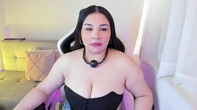 Snapshot of ambar-wells chatting on July 30, 2026, 5:12 pm ambar-wells online show from July 30, 2026, 5:12 pm