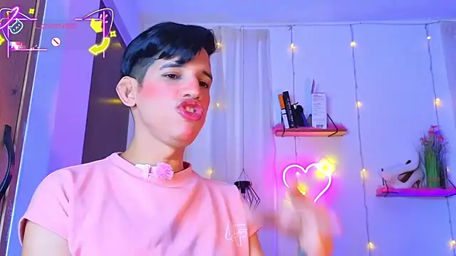 Snapshot of Ariel_Femboy_ chatting on February 18, 2026, 5:14 am Ariel Femboy online show from February 18, 2026, 5:14 am