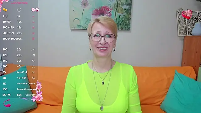 iamyourdream89 online show from March 15, 2025, 10:24 am