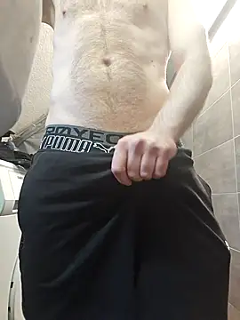 Snapshot of geiler89 chatting on February 19, 2026, 4:14 pm geiler89 online show from February 19, 2026, 4:14 pm