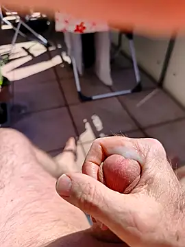 Mandalay0765 online show from April 22, 2026, 11:23 am