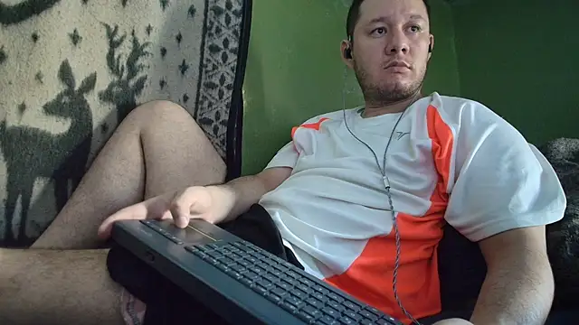 sweet cock28 online show from April 26, 2026, 2:04 pm