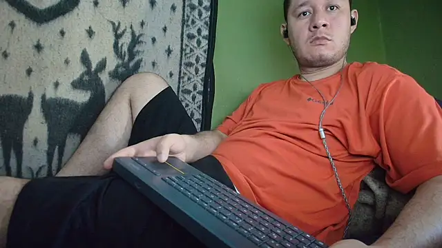 Snapshot of sweet_cock28 chatting on May 28, 2026, 3:09 pm sweet cock28 online show from May 28, 2026, 3:09 pm