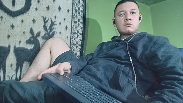 Snapshot of sweet_cock28 chatting on June 9, 2026, 3:12 pm sweet cock28 online show from June 9, 2026, 3:12 pm