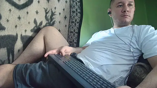 Snapshot of sweet_cock28 chatting on June 11, 2026, 3:10 pm sweet cock28 online show from June 11, 2026, 3:10 pm