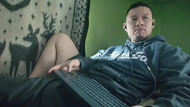 Snapshot of sweet_cock28 chatting on July 14, 2026, 2:56 pm sweet cock28 online show from July 14, 2026, 2:56 pm