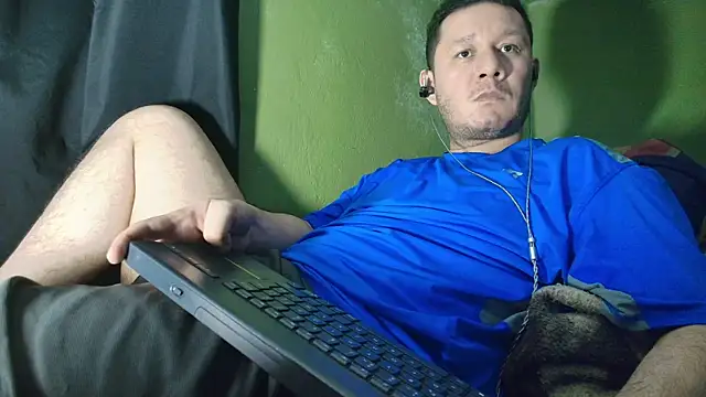 Snapshot of sweet_cock28 chatting on August 2, 2026, 3:49 am sweet cock28 online show from August 2, 2026, 3:49 am