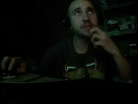 capoloveu online show from November 20, 2025, 8:52 pm