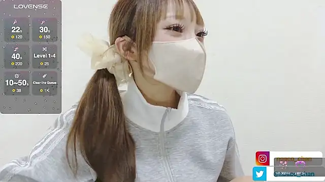 Snapshot of nemui_oyasumi chatting on September 10, 2025, 11:10 am nemui oyasumi online show from September 10, 2025, 11:10 am