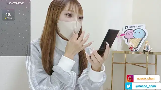 Snapshot of nemui_oyasumi chatting on September 19, 2025, 11:33 am nemui oyasumi online show from September 19, 2025, 11:33 am