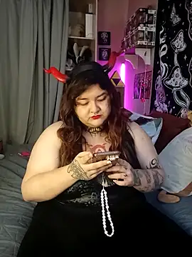 Staicyjanemcfly online show from May 1, 2026, 6:12 pm