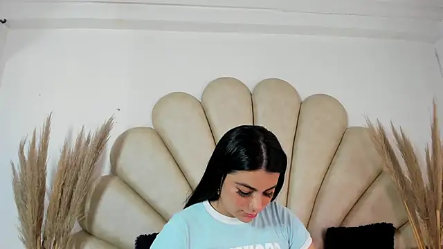 Natasha  Blue online show from September 23, 2025, 6:55 pm