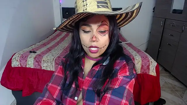 pinky violeta online show from October 28, 2025, 1:14 pm