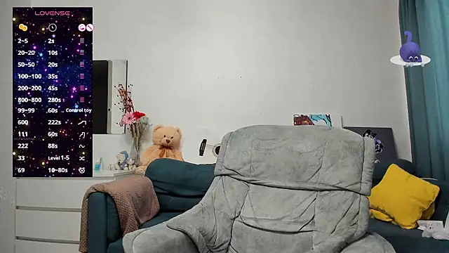 Snapshot of Katniss_K chatting on February 27, 2025, 2:10 pm Katniss K online show from February 27, 2025, 2:10 pm