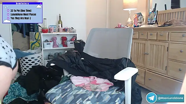 Lunobbione online show from February 25, 2026, 8:07 pm