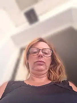 Snapshot of Susycachonda1 chatting on June 12, 2026, 8:46 am Susycachonda1 online show from June 12, 2026, 8:46 am