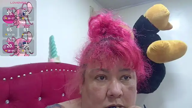 Snapshot of Nastymomslave chatting on June 11, 2026, 10:41 pm Nastymomslave online show from June 11, 2026, 10:41 pm
