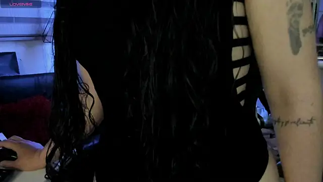 Snapshot of natasha_logan_ chatting on September 22, 2025, 4:03 am natasha logan online show from September 22, 2025, 4:03 am