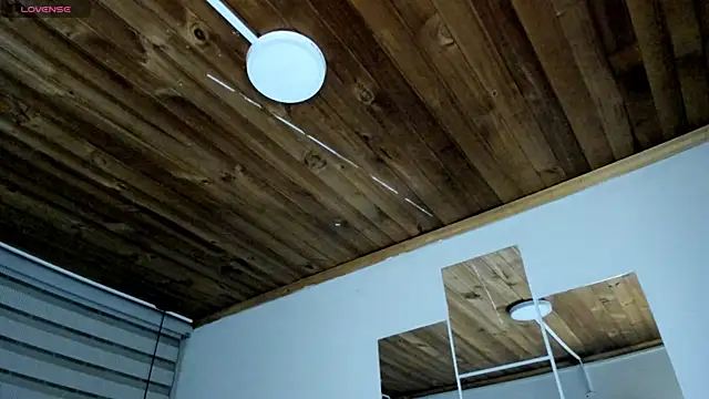 Snapshot of natasha_logan_ chatting on September 23, 2025, 4:04 am natasha logan online show from September 23, 2025, 4:04 am