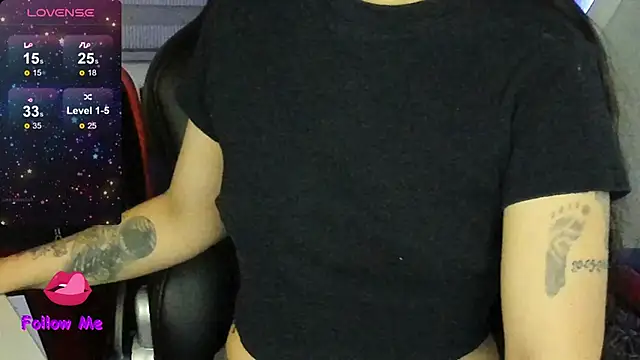 natasha logan  online show from February 14, 2026, 4:09 am