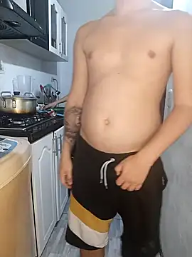 catire2323 online show from January 12, 2025, 11:47 pm