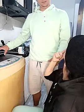 catire2323 online show from March 6, 2025, 1:57 pm