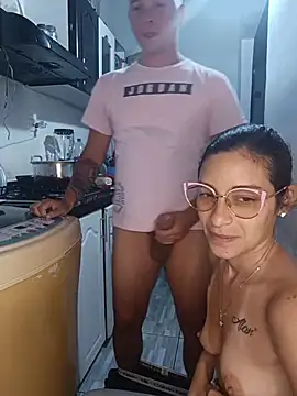 catire2323 online show from February 7, 2026, 12:36 am