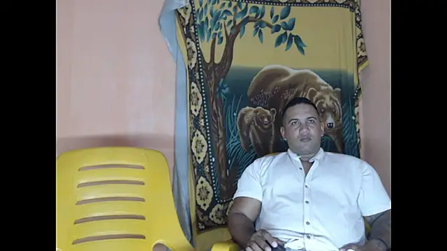 Snapshot of lover_1994 chatting on June 25, 2026, 9:47 am lover 1994 online show from June 25, 2026, 9:47 am