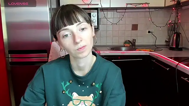 TayanaJons online show from February 5, 2025, 7:50 am