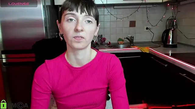 TayanaJons online show from February 26, 2025, 11:09 am