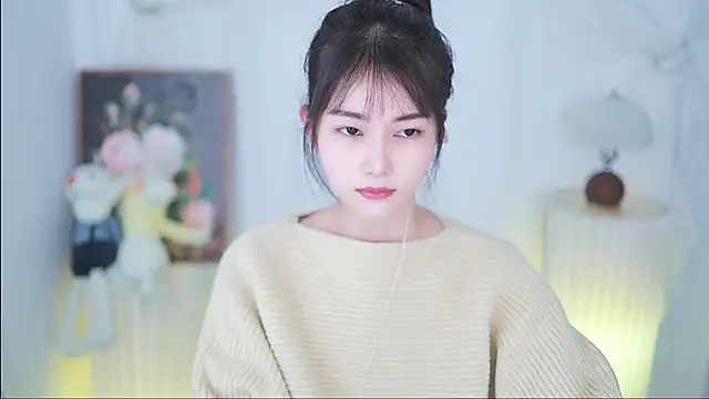 Snapshot of Judy520 chatting on February 24, 2025, 1:35 am Judy520 online show from February 24, 2025, 1:35 am