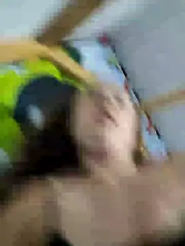 Snapshot of selena_gomez2 chatting on January 9, 2025, 3:58 am selena gomez2 online show from January 9, 2025, 3:58 am