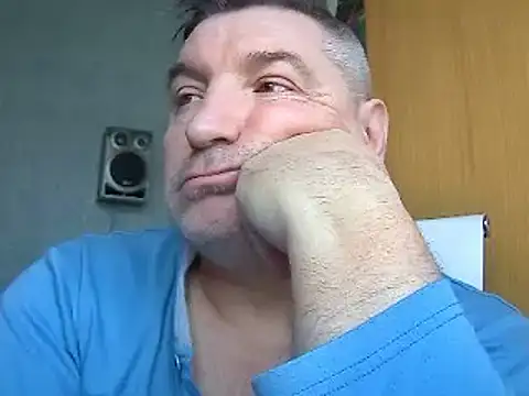 GYurmoka70 online show from January 24, 2025, 8:34 am