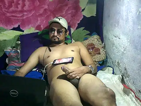 Rocobodymassager online show from February 5, 2026, 5:45 am