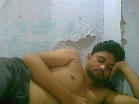Rocobodymassager online show from July 3, 2026, 7:48 am