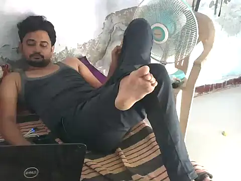 Rocobodymassager online show from July 11, 2026, 7:44 am