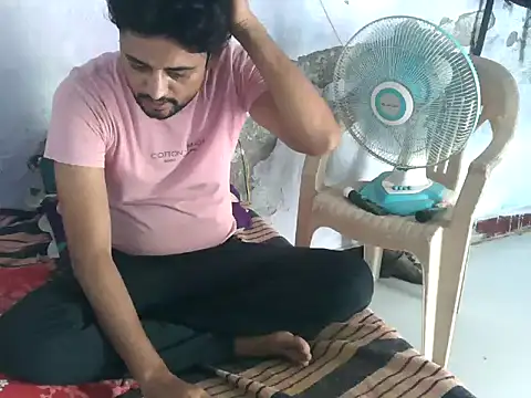 Rocobodymassager online show from July 12, 2026, 4:47 am